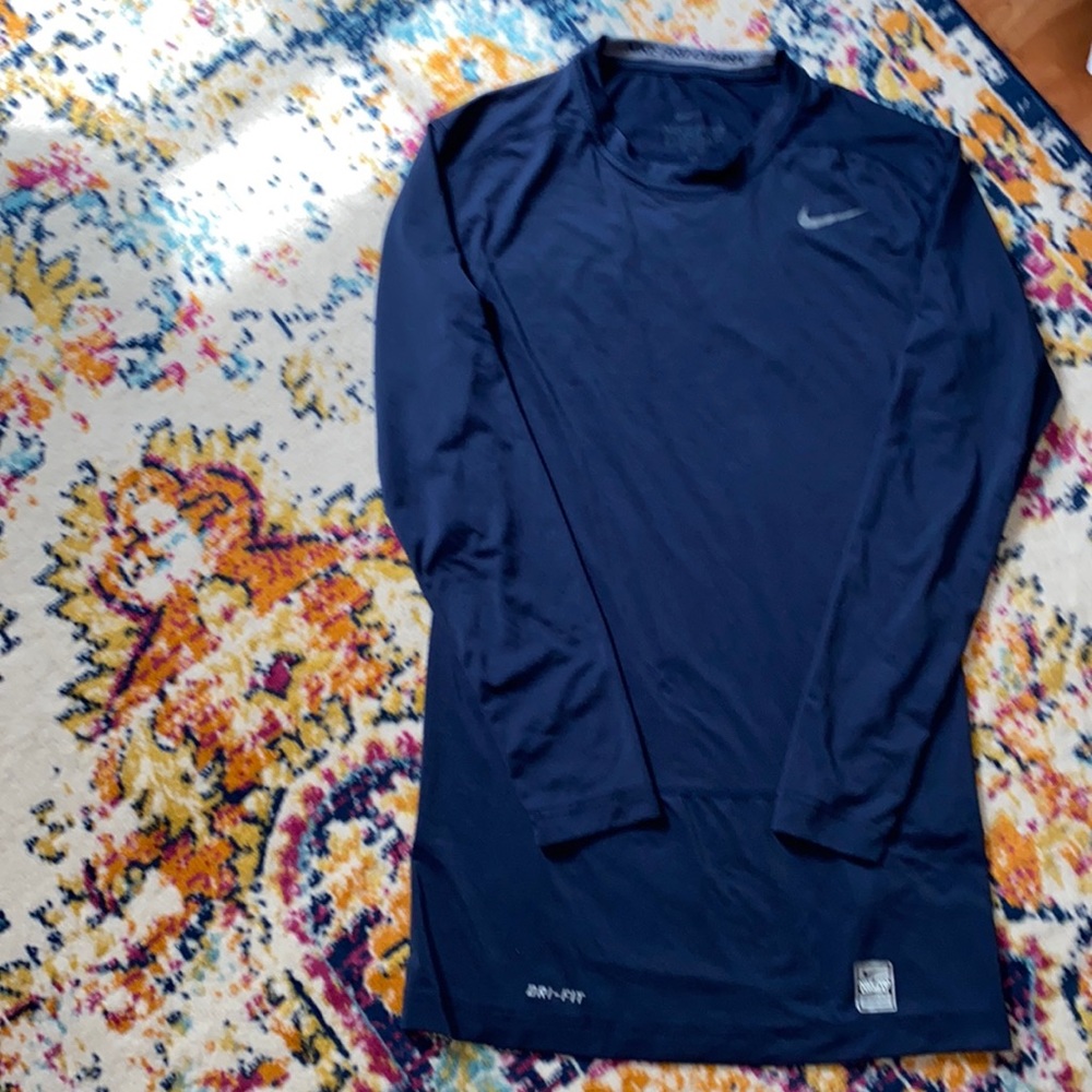 NIKE PRO Combat Compression Long-Sleeve Tee BLUE.. no pulls , or stains . LARGE
